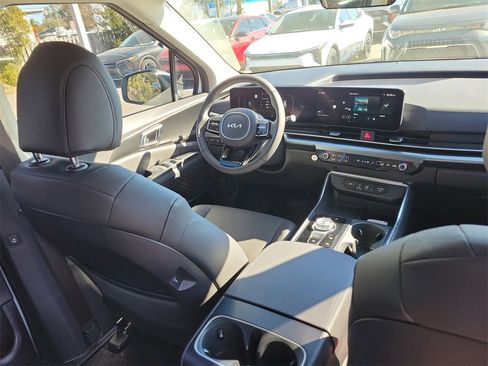 New 2026 Kia Carnival SX image 13