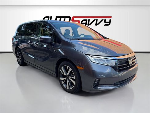 Used 2023 Honda Odyssey Touring image 1