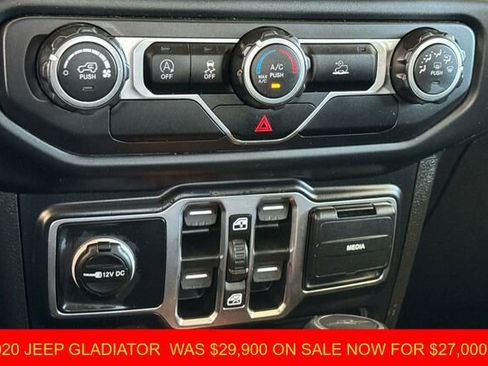 Used 2020 Jeep Gladiator Sport w/ Quick Order Package 24S image 16