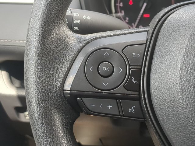 Used 2025 Toyota RAV4 LE AWD/4WD image 27