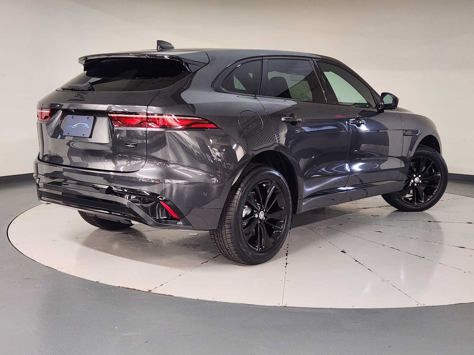 New 2026 Jaguar F-PACE R-Dynamic S AWD/4WD image 2