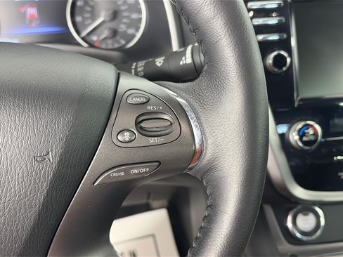 Used 2024 Nissan Murano SL AWD/4WD image 31
