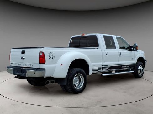 Used 2016 Ford F350 Lariat w/ Lariat Ultimate Package image 9