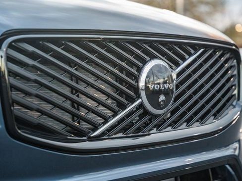 New 2026 Volvo XC60 T8 Plus w/ Protection Package Premier image 11