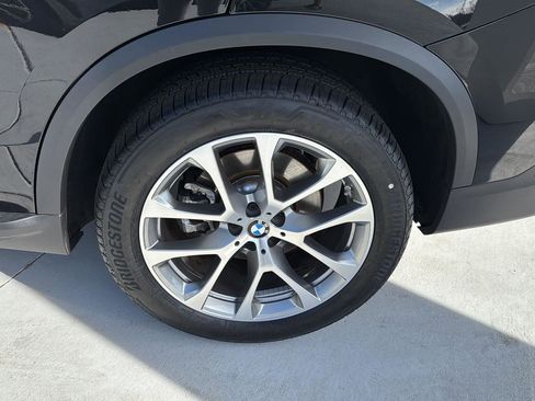Used 2025 BMW X5 xDrive40i w/ Premium Package image 33