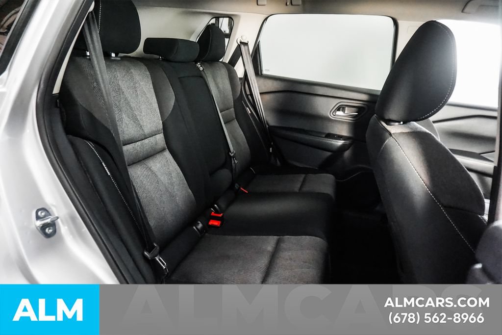 Used 2024 Nissan Rogue SV FWD image 20