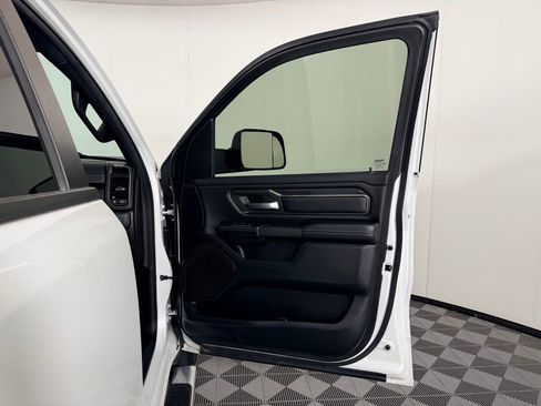 Used 2020 RAM 1500 Sport w/ Level 2 Equipment Goup w/2_L image 38