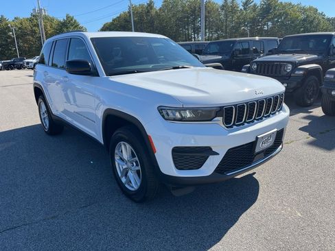 New 2025 Jeep Grand Cherokee image 1
