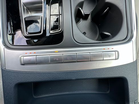 New 2026 Kia Carnival EX FWD image 31