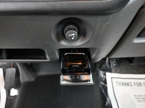 Used 2006 Chevrolet Silverado 1500 W/T image 8