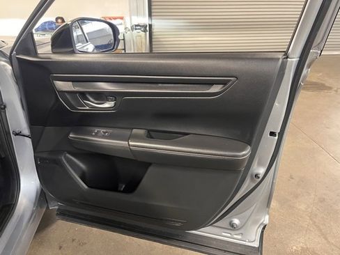 Used 2024 Honda CR-V Sport image 12