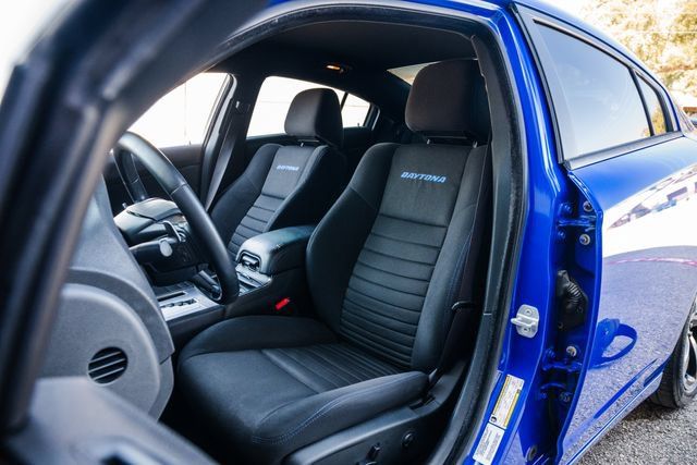 Used 2013 Dodge Charger R/T w/ Daytona Edition Group RWD image 4