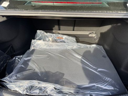 New 2026 Mercedes-Benz C 300 4MATIC Sedan image 18