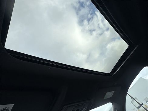 New 2026 Chevrolet Silverado 2500 ZR2 image 19