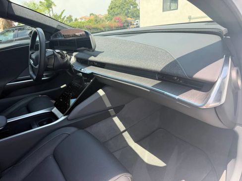 Used 2024 Lucid Air Touring AWD/4WD image 29