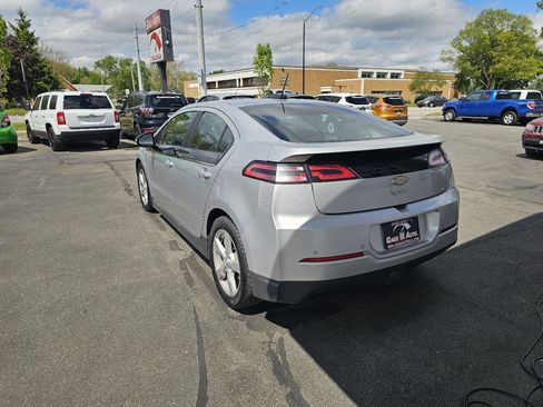 Used 2015 Chevrolet Volt w/ Enhanced Safety Package 1 FWD image 8