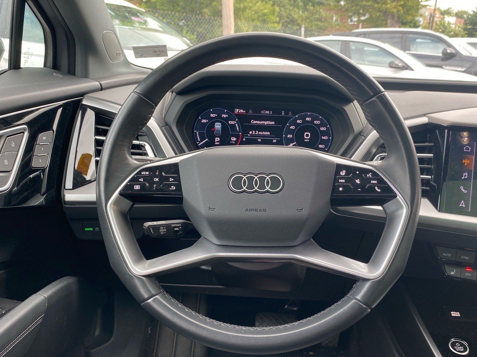 Used 2023 Audi Q4 e-tron Premium Plus w/ Premium Plus AWD/4WD image 5