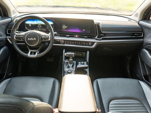 Used 2024 Kia Sportage SX FWD image 21