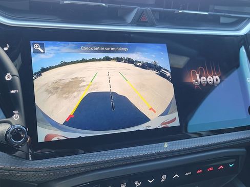 New 2026 Jeep Cherokee Limited AWD/4WD image 18