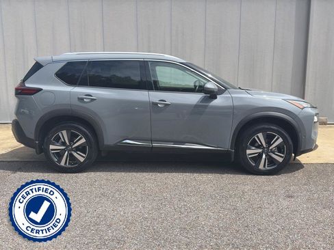 Certified 2023 Nissan Rogue SL w/ SL Premium Package FWD image 2