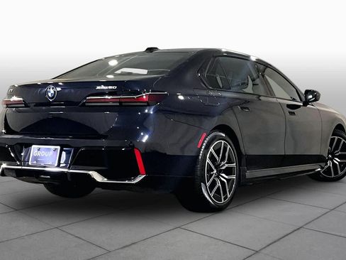Certified 2023 BMW i7 xDrive60 AWD/4WD image 12