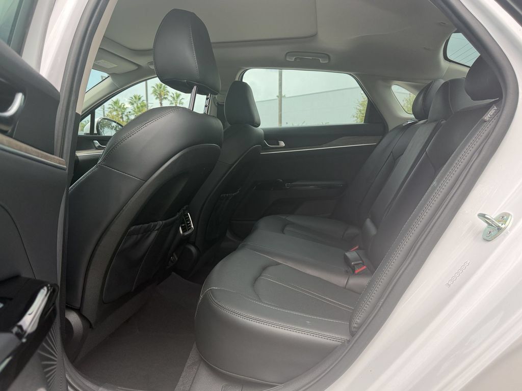 Used 2023 Kia K5 EX w/ EX Premium Package FWD image 11