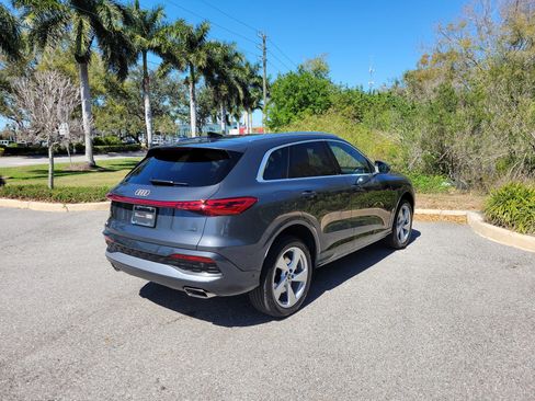 Used 2025 Audi Q5 Premium Plus w/ Premium Plus image 6