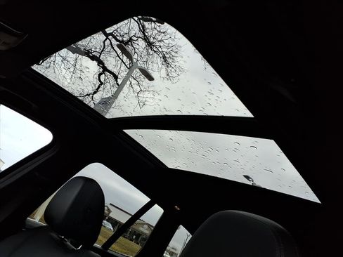 Used 2024 BMW X3 xDrive30i w/ Convenience Package image 10