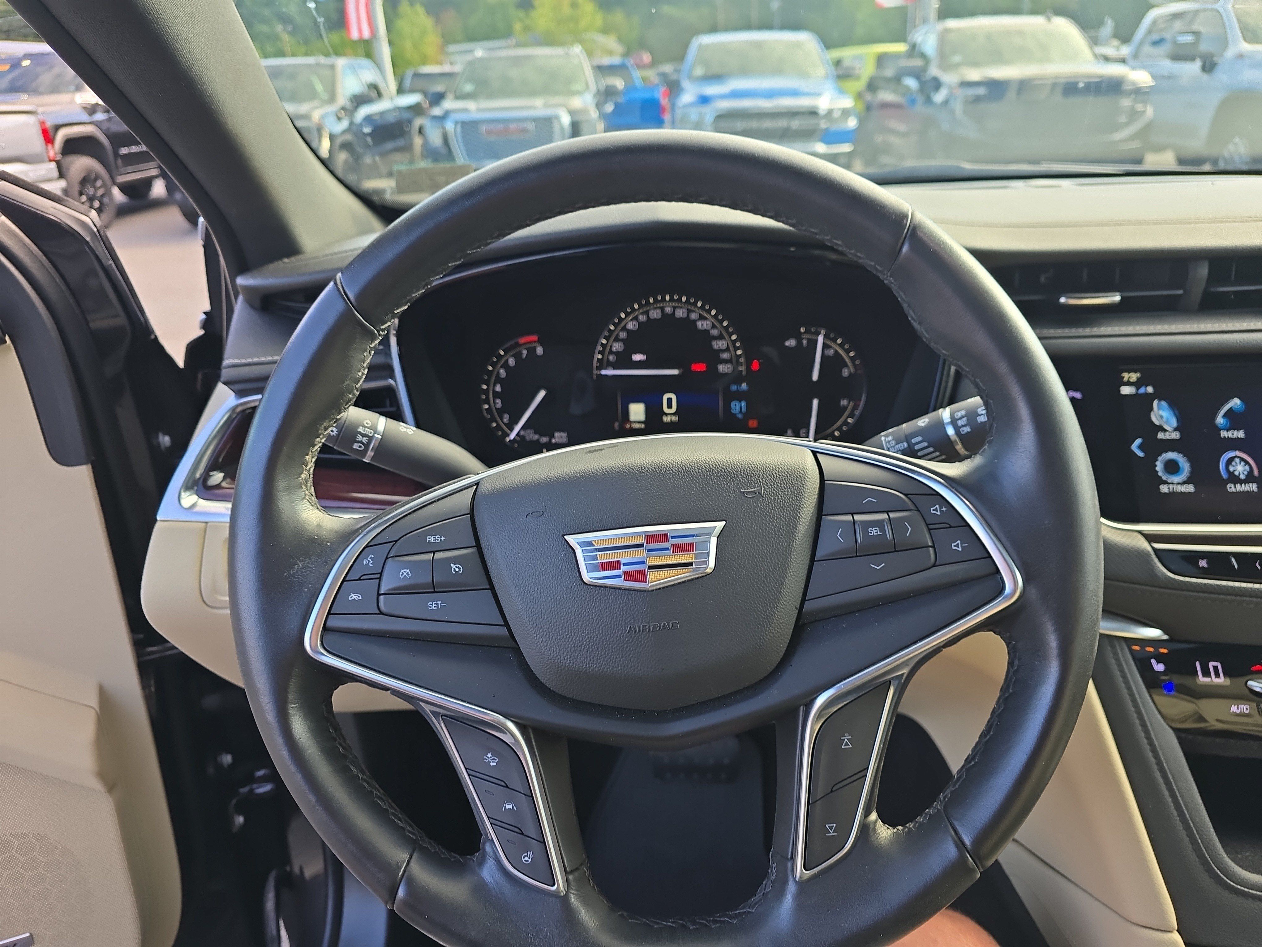 Used 2019 Cadillac XT5 Premium Luxury AWD/4WD image 25