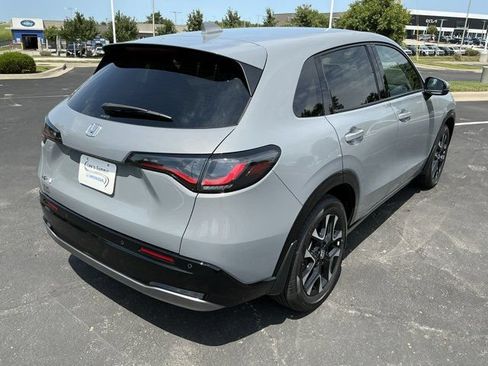 Used 2026 Honda HR-V EX-L image 4