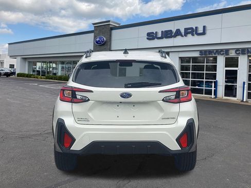 Used 2024 Subaru Crosstrek 2.0i Premium AWD/4WD image 6
