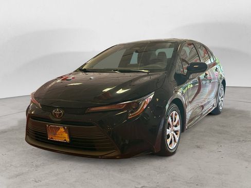 Used 2024 Toyota Corolla LE FWD image 7