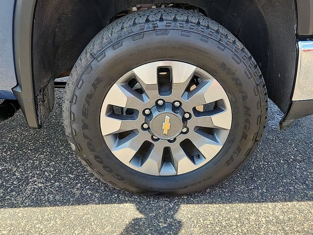 Certified 2025 Chevrolet Silverado 2500 LT AWD/4WD image 7
