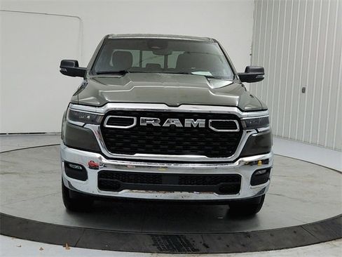 New 2026 RAM 1500 4x4 Crew Cab image 2