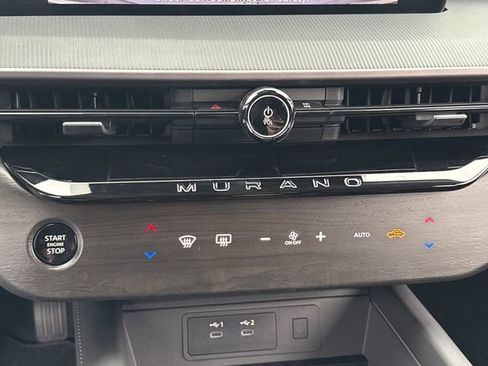 Certified 2025 Nissan Murano SV image 5