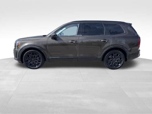 Used 2021 Kia Telluride SX w/ SX Prestige Package AWD/4WD image 2