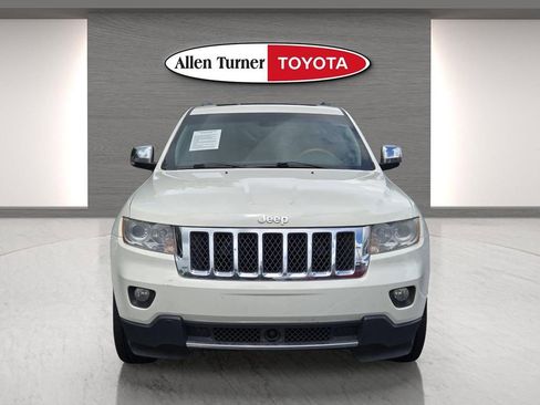 Used 2012 Jeep Grand Cherokee Overland AWD/4WD image 4