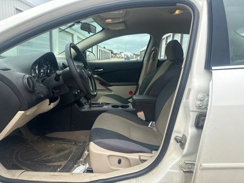 Used 2007 Pontiac G6 GT FWD image 3