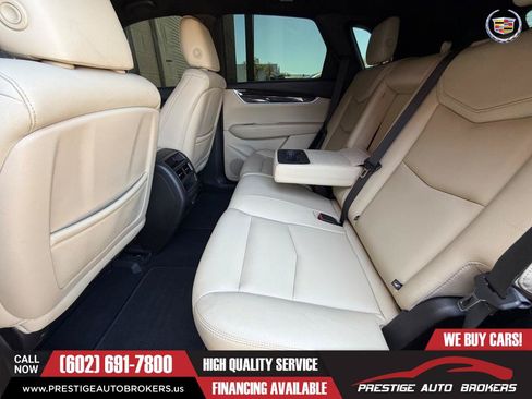 Used 2018 Cadillac XT5 FWD image 53