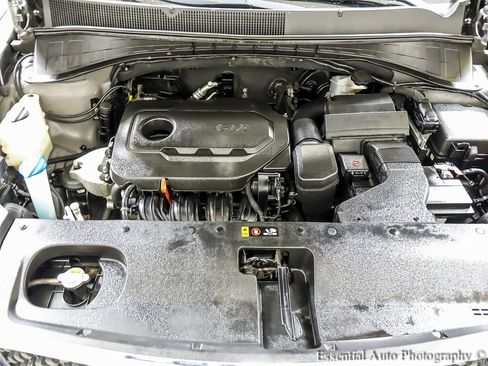 Used 2017 Kia Sorento LX w/ LX Convenience Package image 25