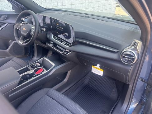 New 2026 Chevrolet Equinox LT w/ Safety and Technology Package FWD image 48