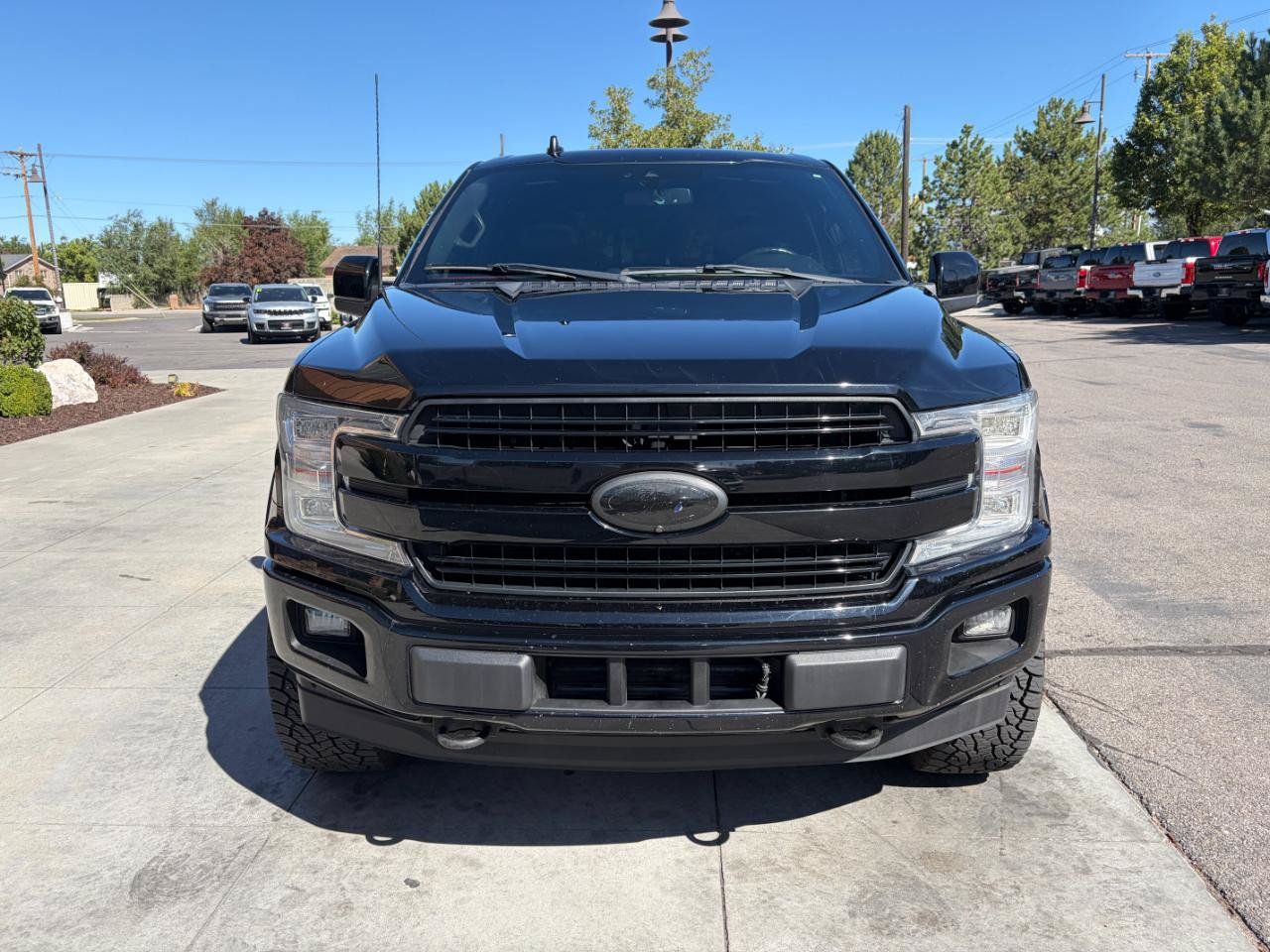 Used 2018 Ford F150 Lariat w/ Equipment Group 502A Luxury AWD/4WD image 8