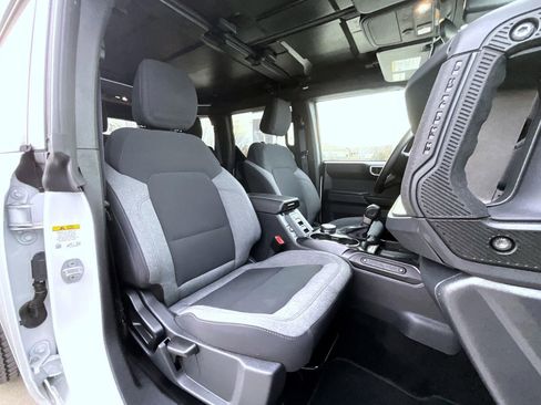 Used 2025 Ford Bronco Big Bend AWD/4WD image 16