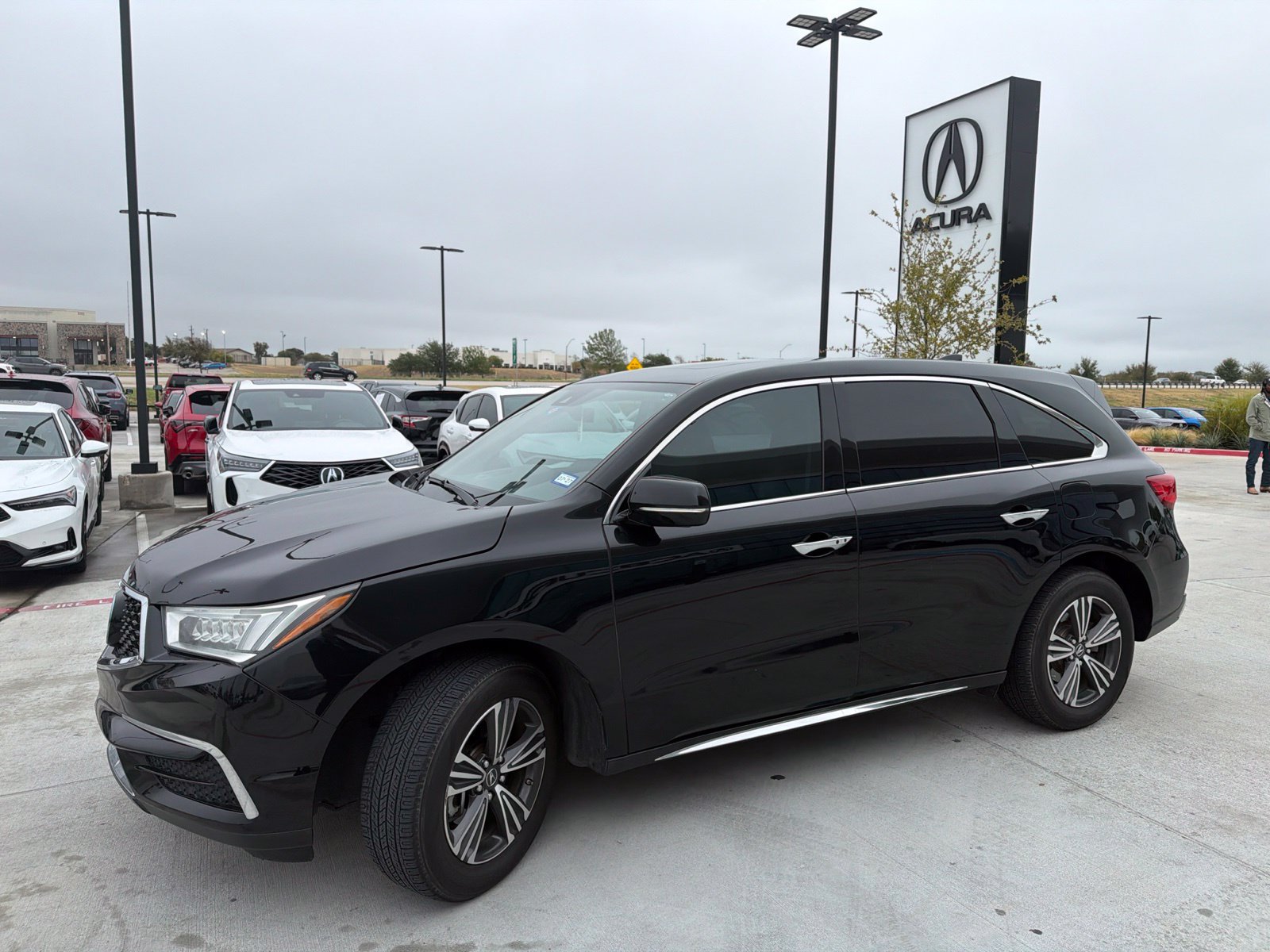 Used 2018 Acura MDX SH-AWD image 4