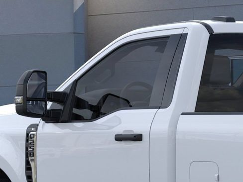 New 2026 Ford F250 XL w/ XL Driver Assist Package RWD image 20