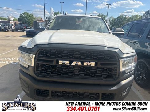 Used 2020 RAM 2500 Tradesman RWD image 2
