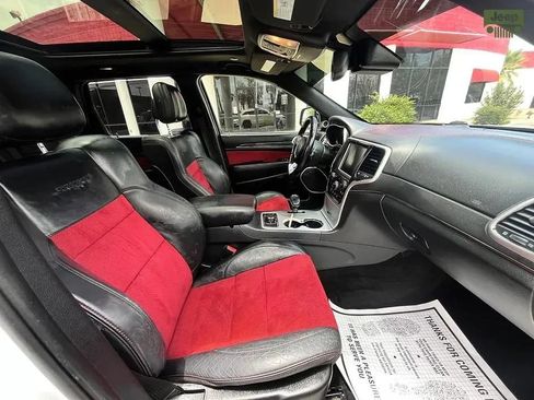 Used 2015 Jeep Grand Cherokee SRT w/ Quick Order Package 26J AWD/4WD image 15