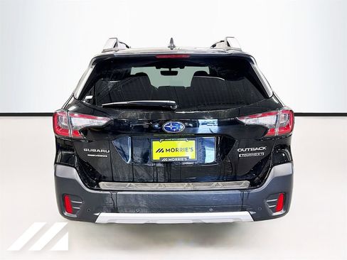 Used 2020 Subaru Outback Touring XT AWD/4WD image 6