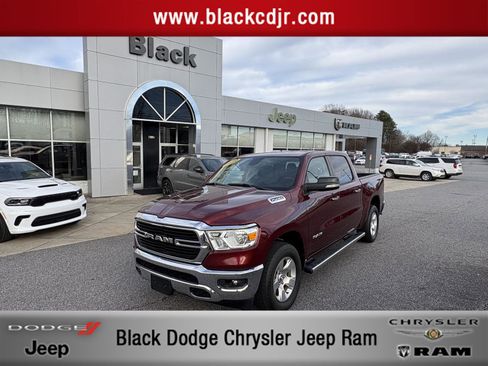 Used 2020 RAM 1500 Big Horn image 1