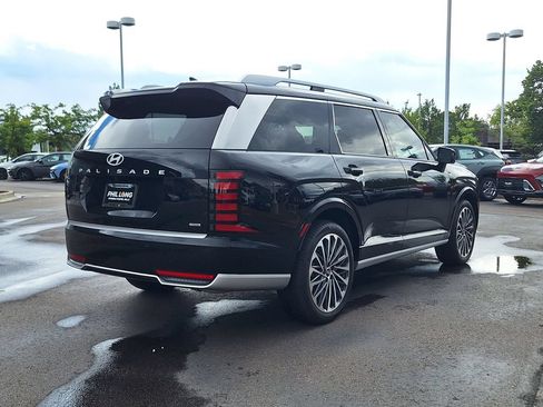 Used 2026 Hyundai Palisade Calligraphy AWD/4WD image 3